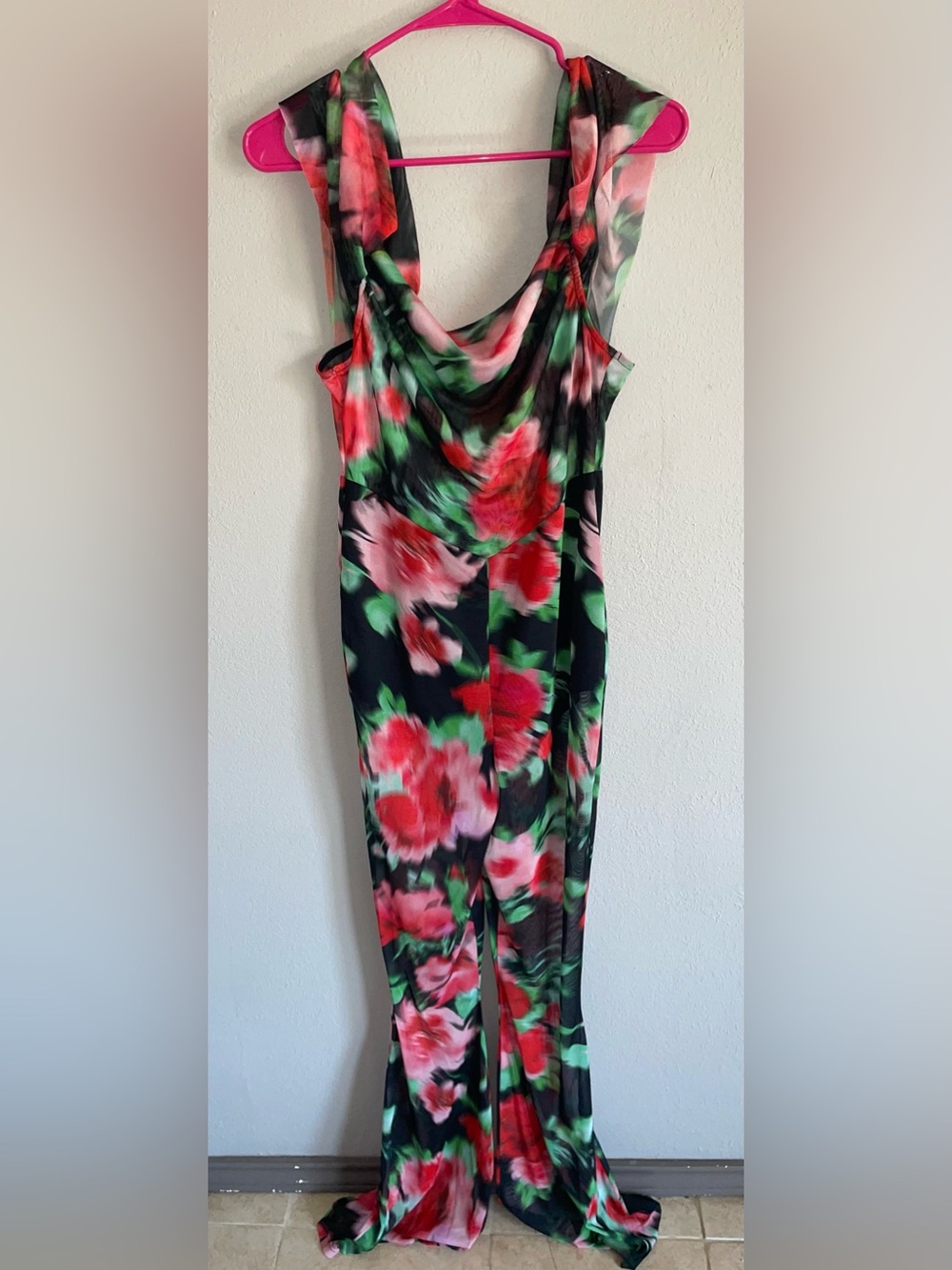 Floral Cowl Neck Black pants jumper with Red & Green Print NWOT